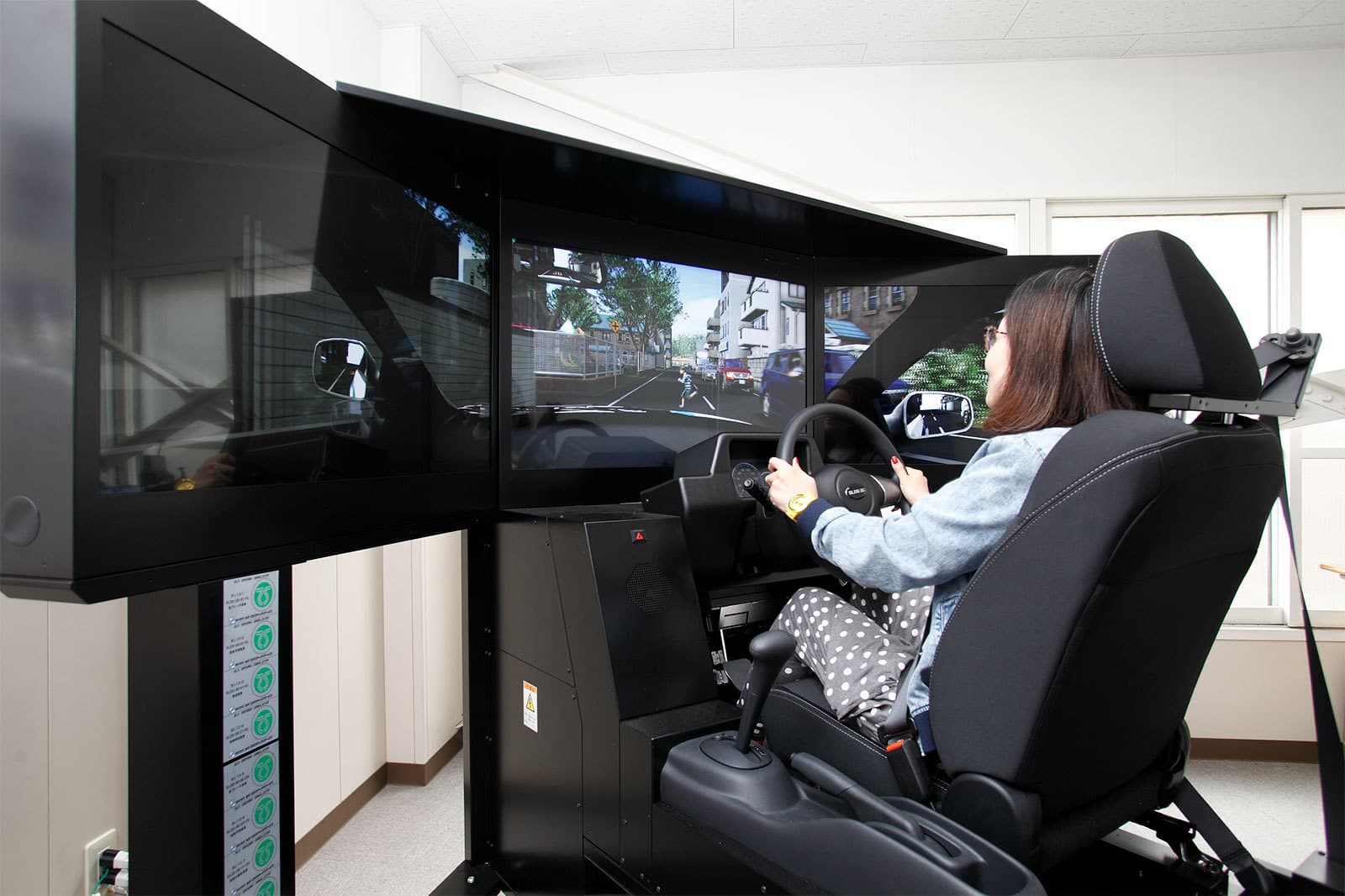 ドライビングシミュレーター